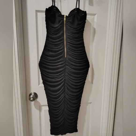 Fashion Nova Black Ruched Dress - Picture 2 of 4